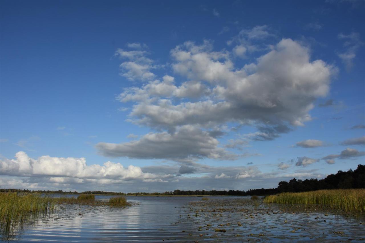 Camping Kleine Belterwijde, Wiede Lodge Met Uitzicht Over Het Water エクステリア 写真